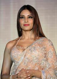 bipasha-not-in-search-of-partner-0308201309871111