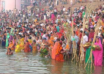 chhath festival celebrated
