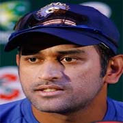concentration-on-game-not-on-ranking-says-dhoni-07201114