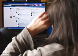 facebook,woman suicide on facebook cive commentary