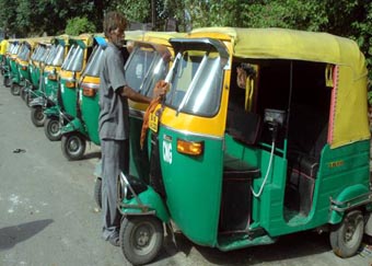 delhi-autorickshaw-drivers-on-strike