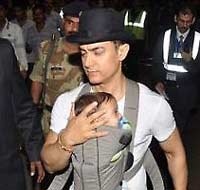shooting of dhoom 3 amir will stay with family