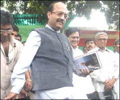 amar singh appear in court in vote for note case