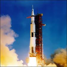 apolo eleven, first rocket engines , first rocket engines his spacecraft after fourty three years