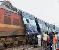 train  accident in jharkhand, 5 killed